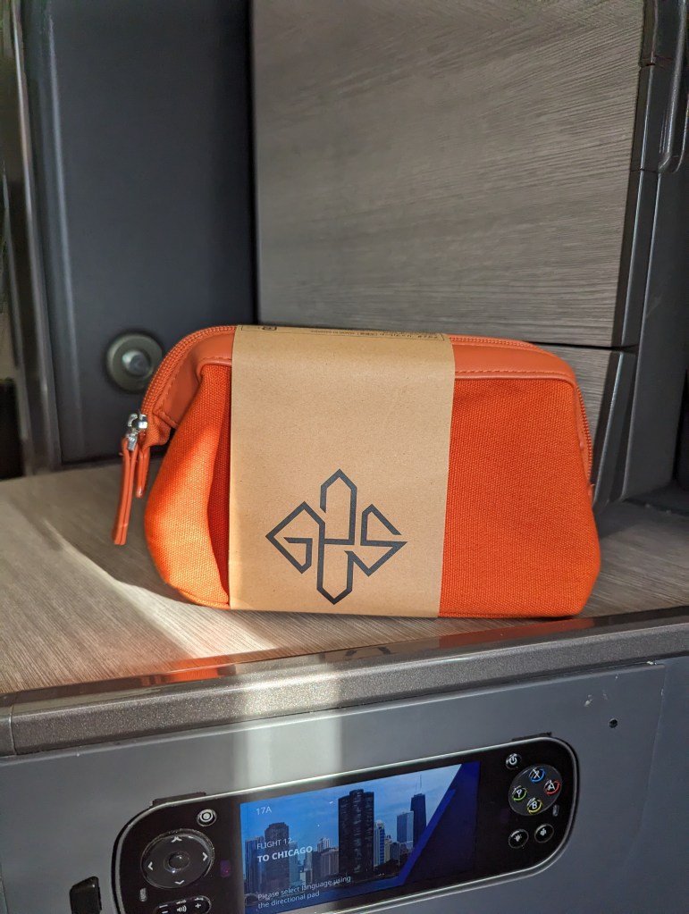 Amenity kit provided on ANA business class