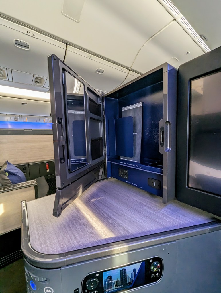 Storage cabinet on ANA The Room business class seat