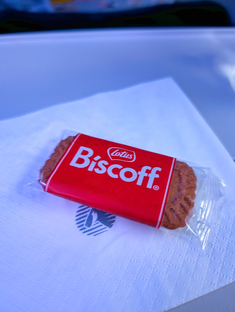 Biscoff biscuit served on Qatar Airways economy class
